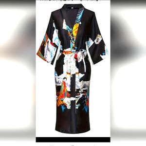 Beautiful Kimono Robe Never Been Worn